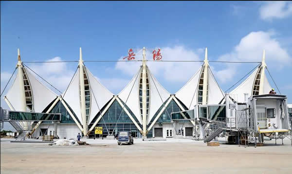 岳陽三荷機(jī)場項(xiàng)目鋼結(jié)構(gòu)檢測